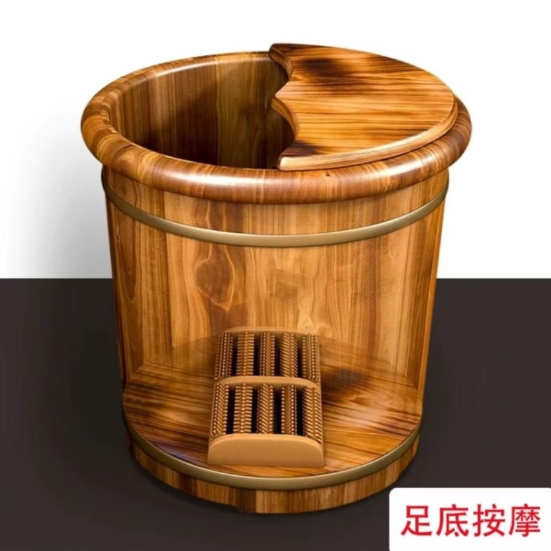 Cubo de madera para remojar lo - Spa & Wellness Hotel Diament Ustroń Opinie reseña y precio